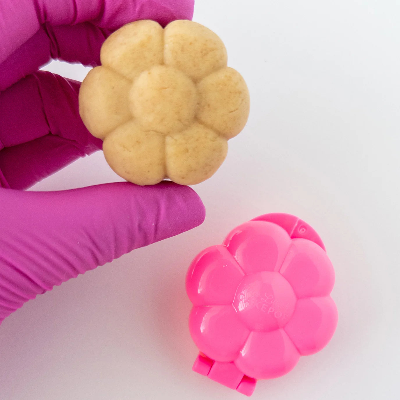 Flower Cake Pop Mold