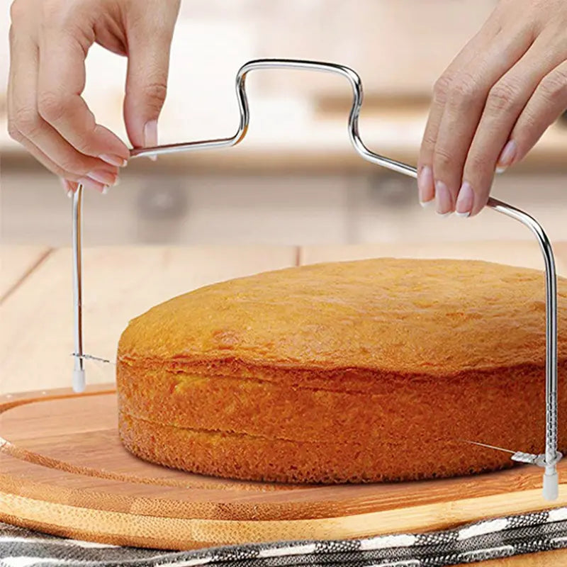 Adjustable Cake Leveler
